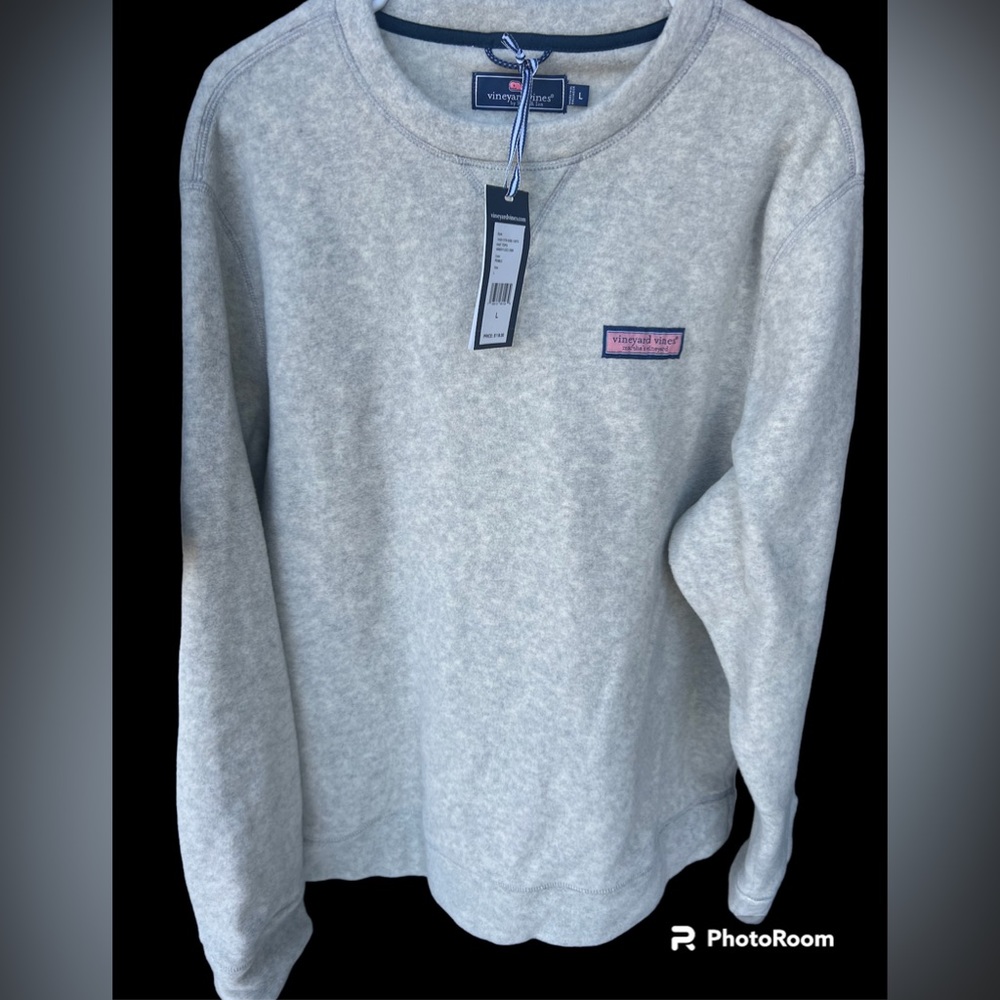 NWT Vineyard Vines fleece crew neck